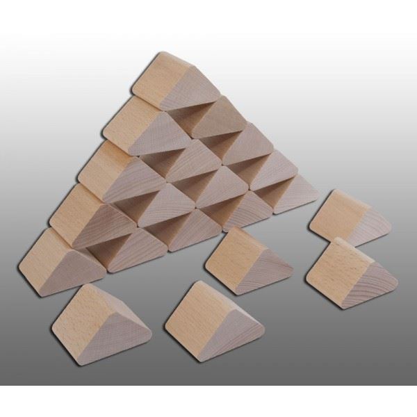 Dřevěná kostka trojúhelník 33x33x20mm