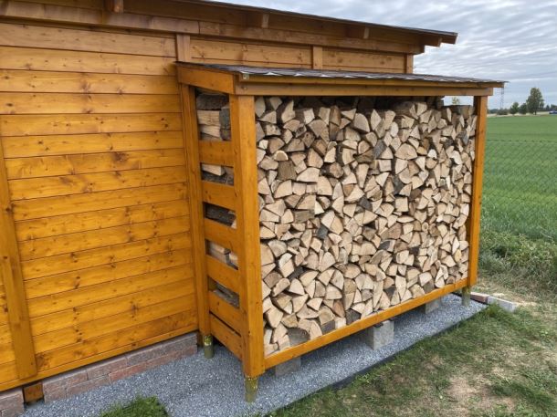 Zahradní dřevník Herold 2270 se zadní stěnou a podlahovým roštem